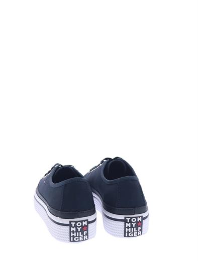 tommy hilfiger corporate flatfor