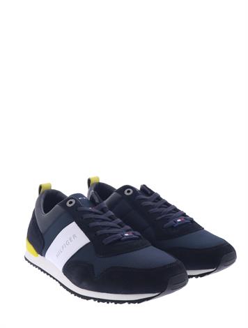 tommy hilfiger iconic material r