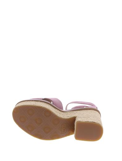 ugg carine